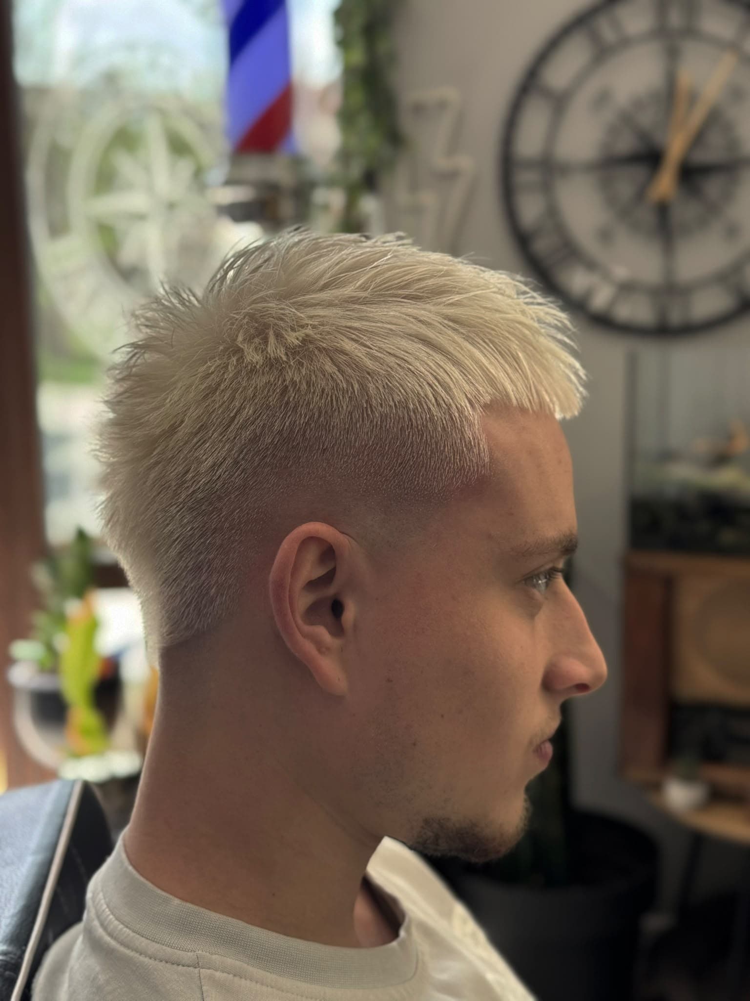 Blonde crop with a fade – men's haircut in Haskovo