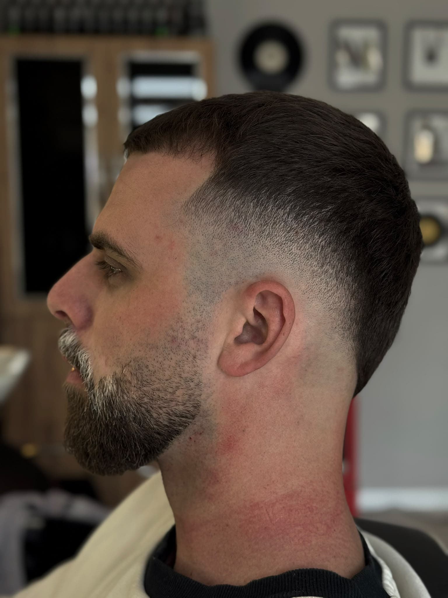 Classic fade with a shaped beard – Compass Barbershop, Haskovo